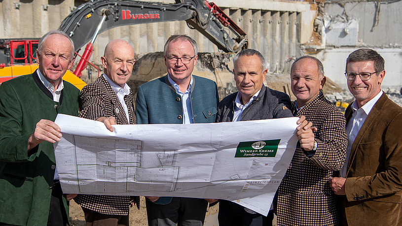 Oktober 11th, 2019: The Deputy Governor of Lower Austria, Stephan Pernkopf visits the construction site.